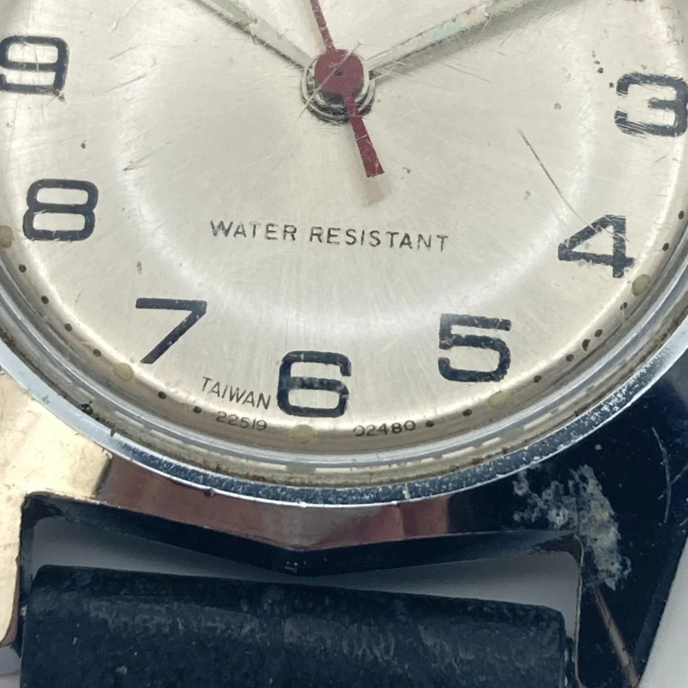 Vintage Timex Sprite Men's Watch 31mm 22519 02480 Silver Tone 1980 Manual Wind